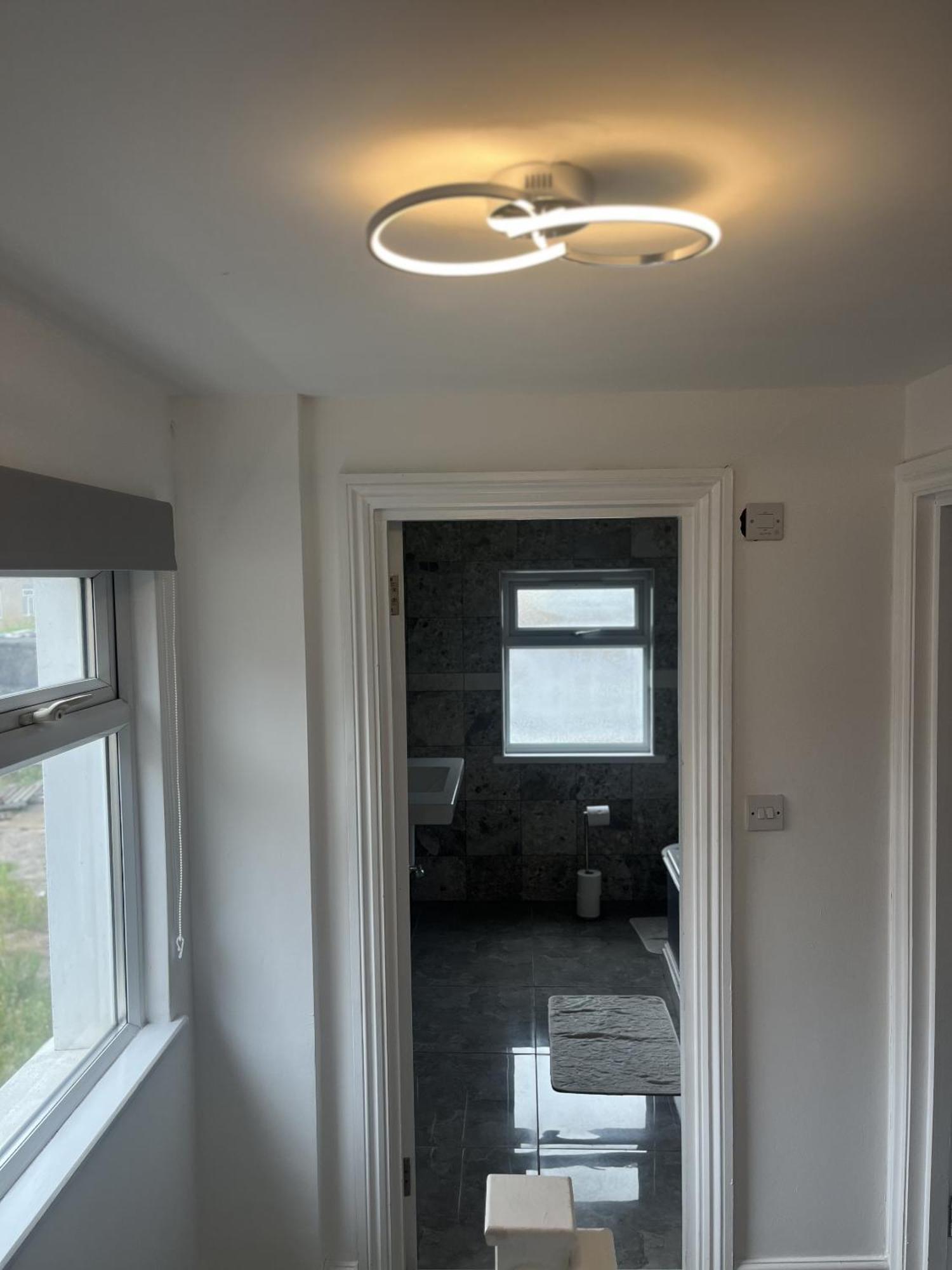 City Reach Retreat Spacious 4Bed House Startford Maryland Great Transport Links Londen Buitenkant foto