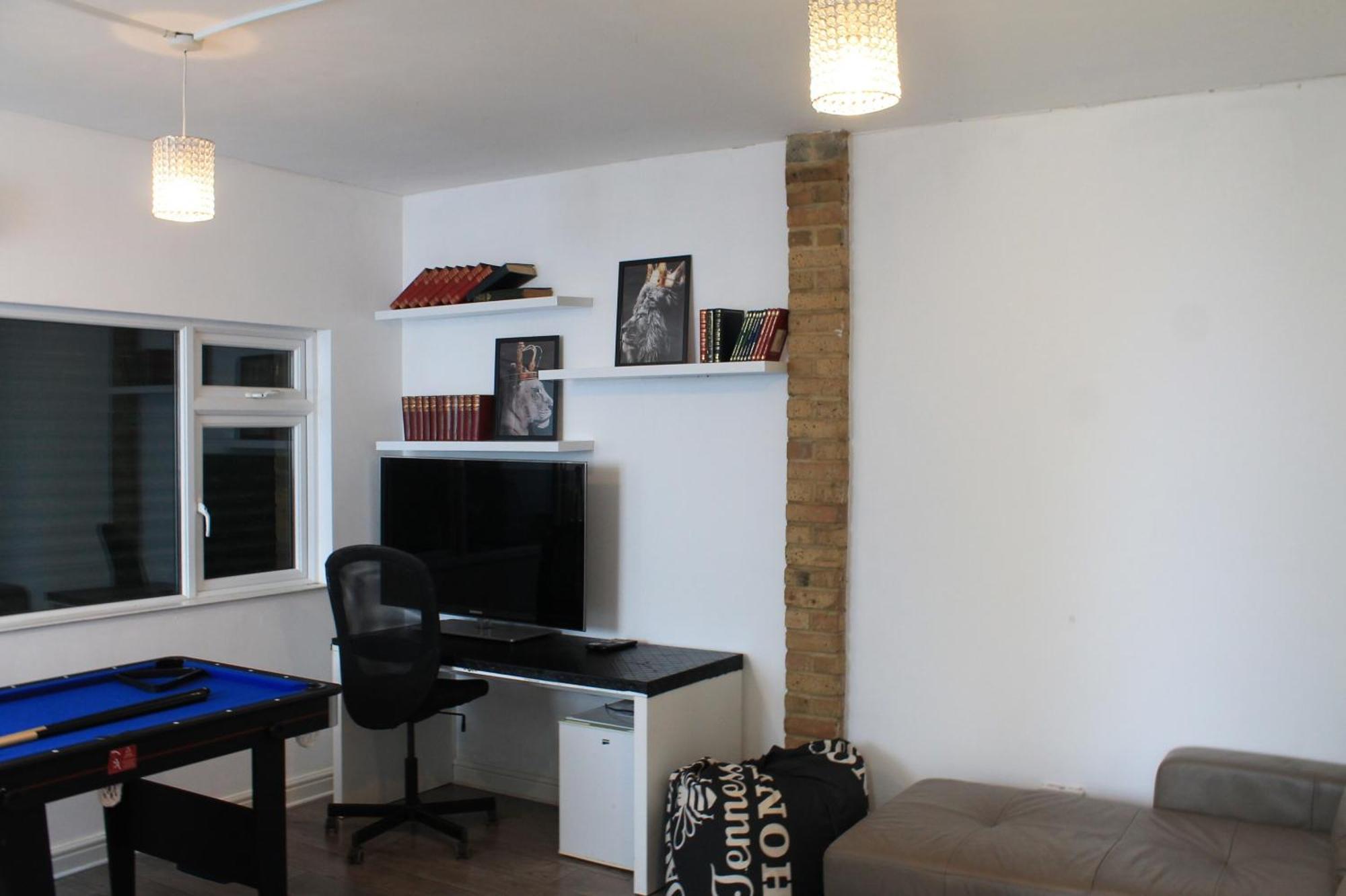City Reach Retreat Spacious 4Bed House Startford Maryland Great Transport Links Londen Buitenkant foto