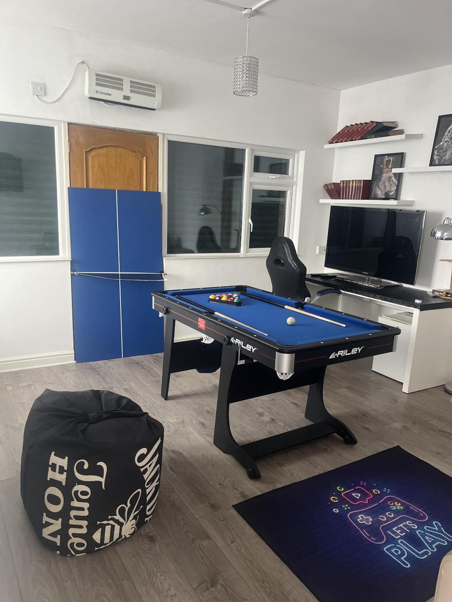 City Reach Retreat Spacious 4Bed House Startford Maryland Great Transport Links Londen Kamer foto